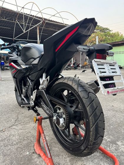 HONDA CBR150R สภาพรถคันนี้นางฟ้า  เหมือนรถใหม่รถใช้น้อยต้องมาดูของจริงมีสถานที่ให้ทดลองขับขี่ก่อนซื้อ รูปที่ 10