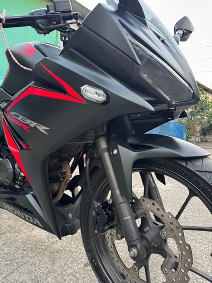 HONDA CBR150R สภาพรถคันนี้นางฟ้า  เหมือนรถใหม่รถใช้น้อยต้องมาดูของจริงมีสถานที่ให้ทดลองขับขี่ก่อนซื้อ รูปที่ 15