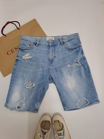 อื่นๆ อื่นๆ กางเกงยีนส์วินเทจขาสั้น แต่งขาด แบรนด์ Pull-Bear‼️