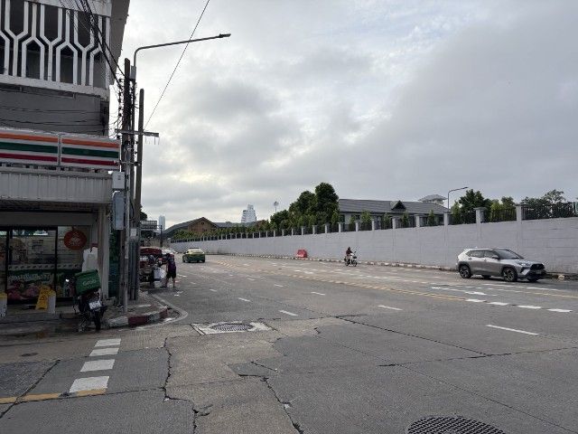 เฟรนชายโดนัทและกาแฟ รูปที่ 10