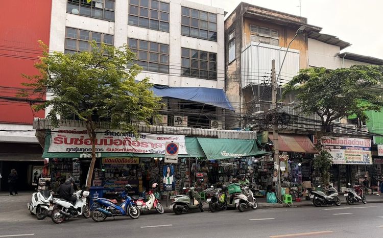 ปล่อยเช่าลอคขายของ ย่านถนนเสือป่า ใกล้เยาวราช ตรงข้ามเสือป่าพลาซ่า คนเดินทั้งวัน รูปที่ 3