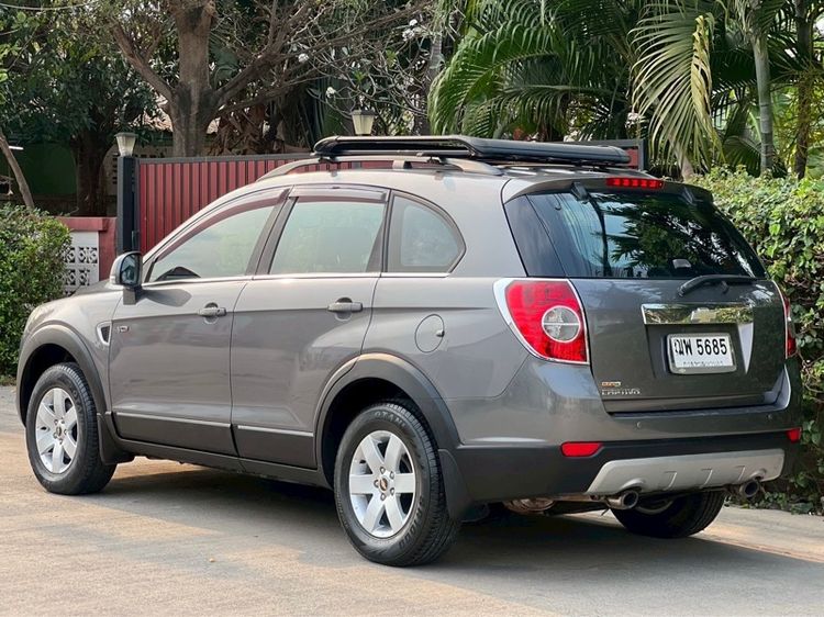 รถ Chevrolet Captiva 2.0 LS สี เทา