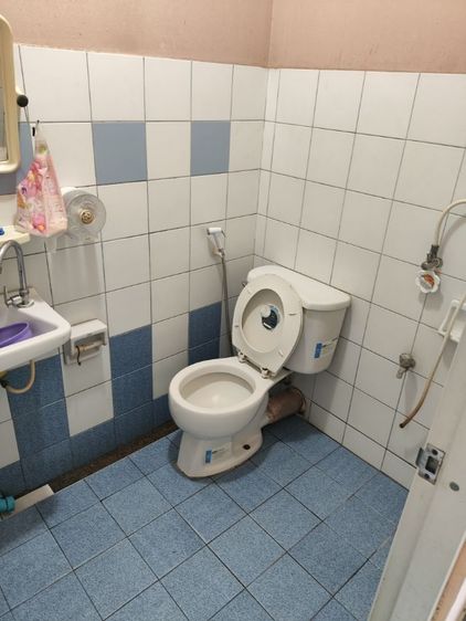 ไม่มี ขายห้องเอื้ออาทรพุทธมณฑลสาย5หลังองค์พระอาคาร3ชั้น2ห้องริมเดินไป7-11 70เมตร แถมแอร์1ตัว รูปที่ 2