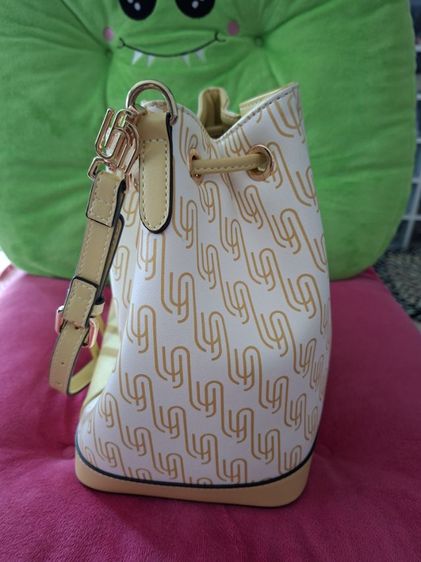 กระเป๋า Lyn ของแท้จากshop มือสองสภาพใหม่ รูปที่ 3