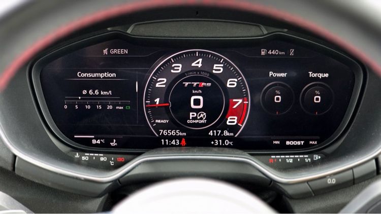 Audi Audi TT  2018 2.0 TFSI Quattro S Line 4WD Sedan เบนซิน ไม่ติดแก๊ส เกียร์อัตโนมัติ เหลือง รูปที่ 2