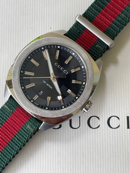 GUCCI GG2570 Blue Dial 40 mm Green and Red Nylon Watch YA142301 รูปที่ 7
