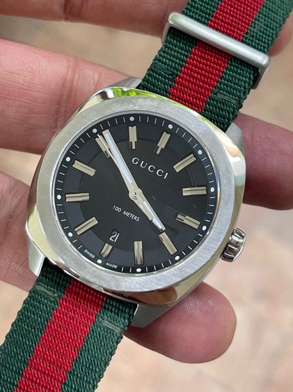 GUCCI GG2570 Blue Dial 40 mm Green and Red Nylon Watch YA142301 รูปที่ 9
