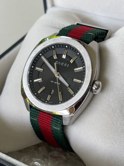 ดำ GUCCI GG2570 Blue Dial 40 mm Green and Red Nylon Watch YA142301