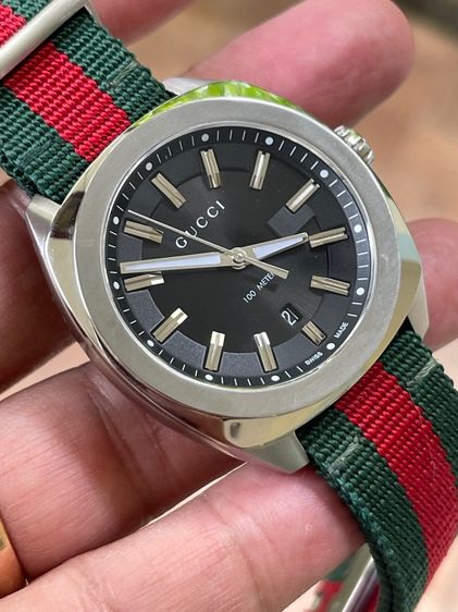 GUCCI GG2570 Blue Dial 40 mm Green and Red Nylon Watch YA142301 รูปที่ 10