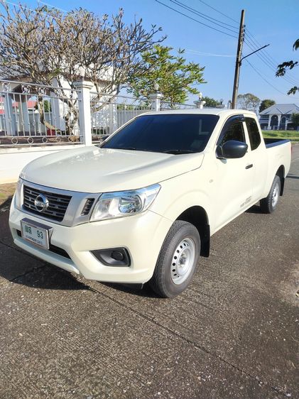 Nissan Navara 2020 2.5 S Pickup ดีเซล ไม่ติดแก๊ส เกียร์ธรรมดา ขาว รูปที่ 3