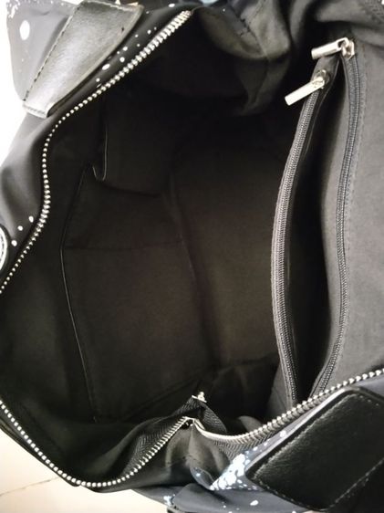 กระเป๋า รองเท้ามือสอง รูปที่ 5