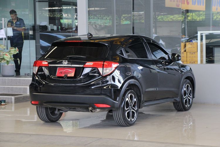 Honda HR-V 2019 1.8 E Utility-car เบนซิน ไม่ติดแก๊ส เกียร์อัตโนมัติ ดำ รูปที่ 2