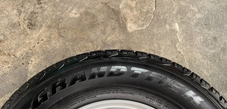 ✨ยางป้ายแดง✨205R16 Dunlop💥ปี 25💥🚘เหมาะสำหรับ รถกระบะตัวเตี้ย ,รถกระบะสายบรรทุก รูปที่ 3