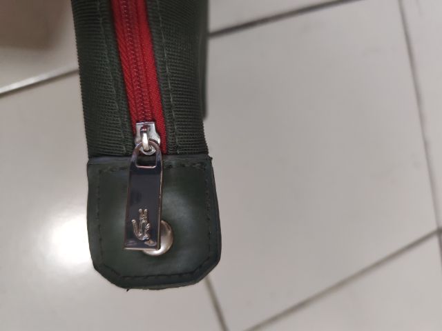 กระเป๋า lacoste แท้ (การบินไทย) รูปที่ 6