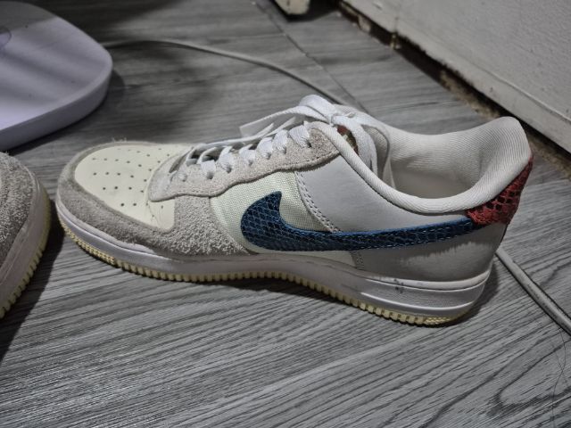 รองเท้า Nike รุ่น Nike X Undefeated Air Force 1 Low "5 On It" Sneakers - White

 รูปที่ 4