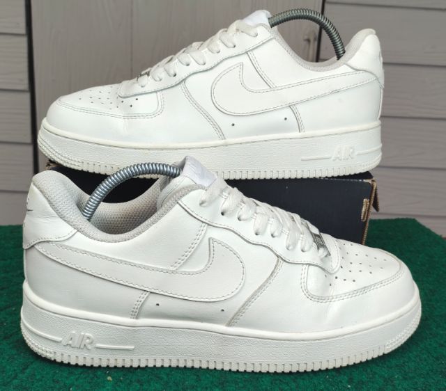 รองเท้า💥 NIKE AIR FORCE 1💥ของแท้‼️สวยๆ เดิมๆ สภาพดี💥ไซร์ 42.5 รูปที่ 9