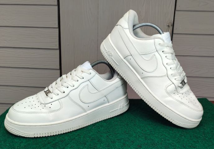 รองเท้า💥 NIKE AIR FORCE 1💥ของแท้‼️สวยๆ เดิมๆ สภาพดี💥ไซร์ 42.5 รูปที่ 3