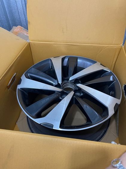 ล้อเเม็กเเท้ขนาด18LEXUS NX300h WHEEL รูปที่ 5