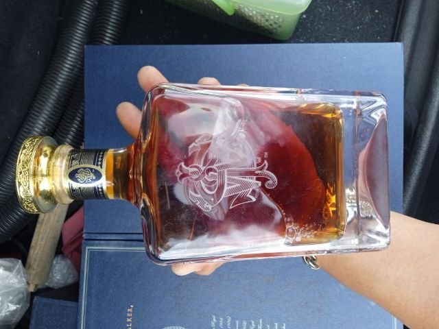 ขายบลูเลเบิ้ลรุ่นพิเศษขนาด750ml รูปที่ 10