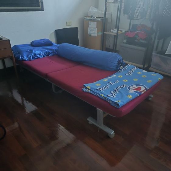 อื่นๆ เตียงพับ พร้อมที่นอนหนา2นิ้ว