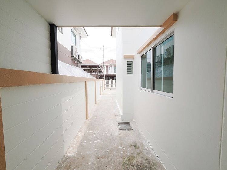 มีบางส่วน 🔥 Clearance Sale บ้านเดี่ยว รีโนเวทใหม่ ต่ำกว่าทุน ม.กรีนเนอรี่ บาย นิราวิลล์ เอกชัย–พระราม 2 รูปที่ 4