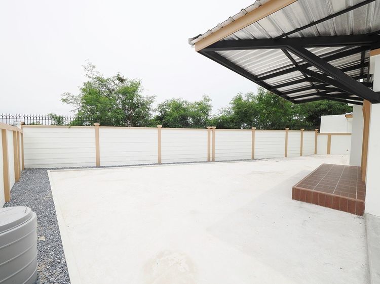 มีบางส่วน 🔥 Clearance Sale บ้านเดี่ยว รีโนเวทใหม่ ต่ำกว่าทุน ม.กรีนเนอรี่ บาย นิราวิลล์ เอกชัย–พระราม 2 รูปที่ 2