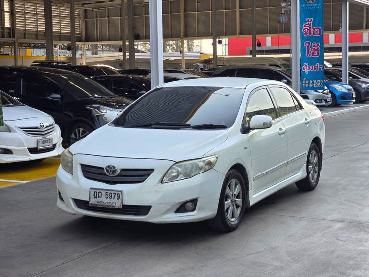 รถ Toyota Altis 1.6 E CNG สี ขาว