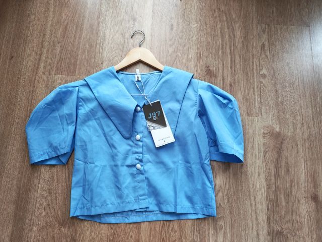 เสื้ออก 35-38