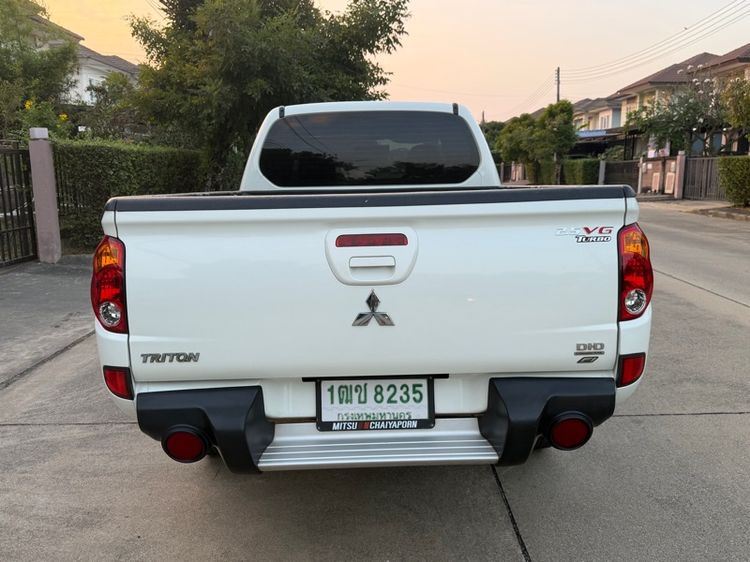 Mitsubishi Triton 2014 2.5 Plus VG Turbo Pickup ดีเซล ไม่ติดแก๊ส เกียร์ธรรมดา ขาว รูปที่ 4