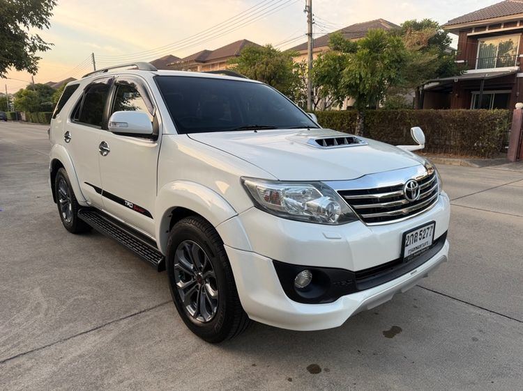 สภาพนี้หายากแล้ว Toyota Fortuner TRD 3.0 4WD ปลายปี2013 รถชาวต่างชาติ