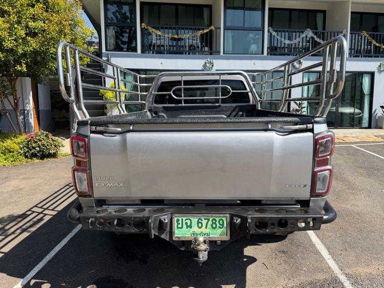 Isuzu D-MAX 2021 3.0 S 4WD Pickup ดีเซล ไม่ติดแก๊ส เกียร์ธรรมดา บรอนซ์เงิน รูปที่ 4