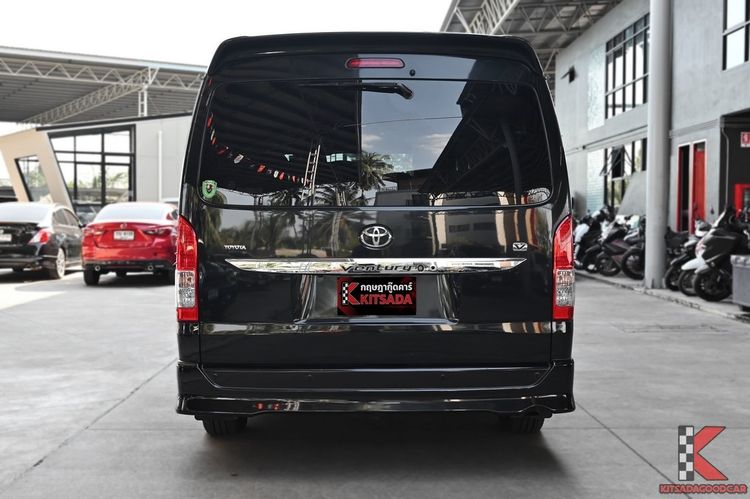 Toyota Ventury 2018 3.0 V Van ดีเซล ไม่ติดแก๊ส เกียร์อัตโนมัติ ดำ รูปที่ 4