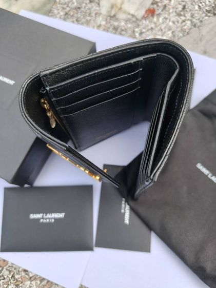 ขายกระเป๋าYSL Portefeuille Fammeใบเล็ก รูปที่ 3