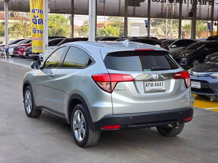 Honda HR-V 2015 1.8 E Utility-car เบนซิน ไม่ติดแก๊ส เกียร์อัตโนมัติ ขาว รูปที่ 4