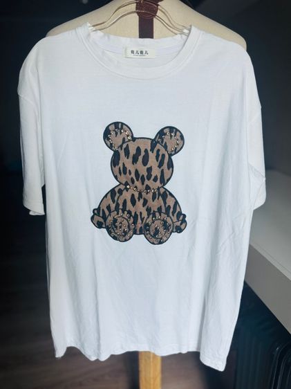 T-Shirt ปักรูปหมีประดับคริสตัล Size S พร้อมส่ง สภาพตามรูป รูปที่ 5