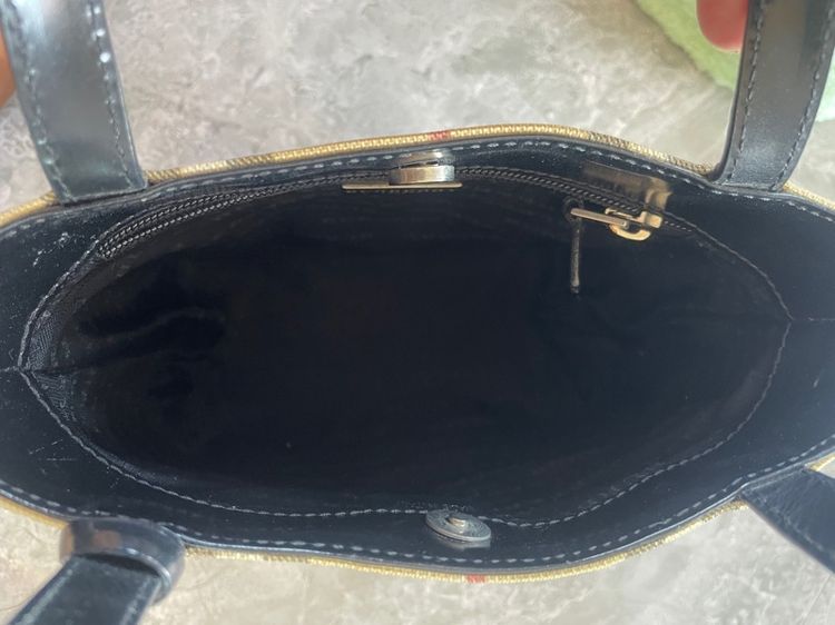 กระเป๋าBURBERRY  รูปที่ 5