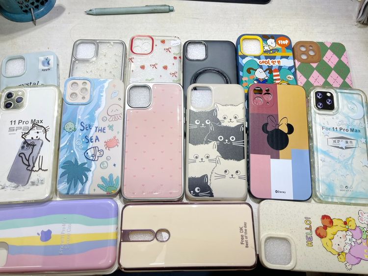 iPhone11 PRO MAX จอใหญ่ ความจุ 256 ศูนย์ไทย มือ2 สภาพใหม่มาก อยู่ในเคสตลอด แถมของแถมตามภาพ ไม่มีรอยหล่นใดๆทั้งสิ้น รูปที่ 2