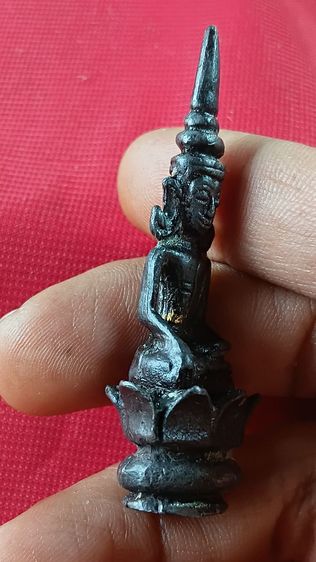 พระหล่อโบราณศิลปะอยุธยา เนื้อชินเงิน ตามภาพ รูปที่ 3