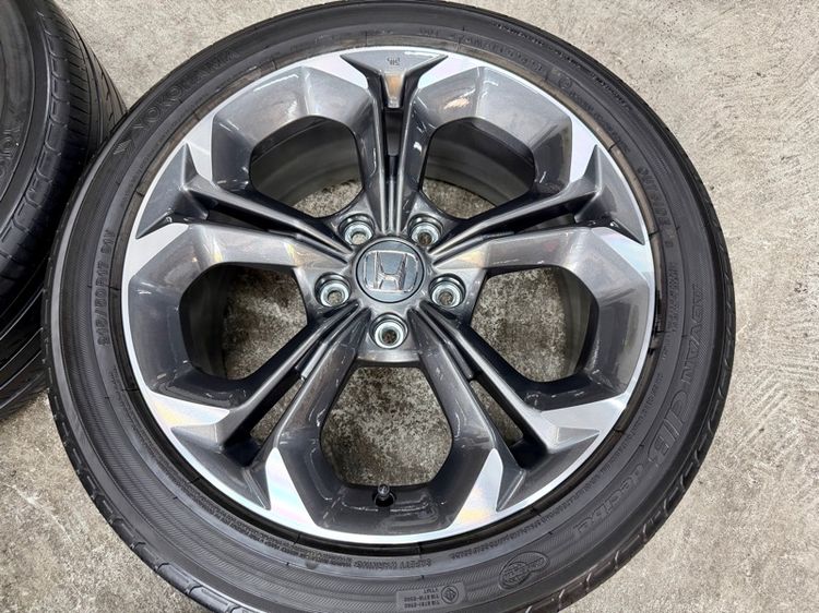 ล้อแม็ก HONDA CIVIC ขอบ 17” สภาพสวย ยาง YOKOHAMA 215-50R17 ปี 22 3 เส้น ปี 23 1 เส้น พร้อมใช้งาน รูปที่ 5