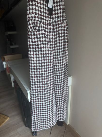 Lyn Around Jumpsuit Scotch สีแดง รูปที่ 10