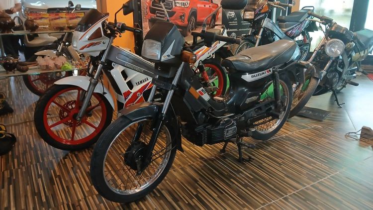 ขายมอเตอร์ไซต์ SUZUKI sprinter ซูซูกิ สปินเตอร์ 110SR รูปที่ 2
