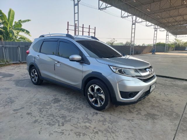 Honda BR-V 2016 1.5 V Van เบนซิน ไม่ติดแก๊ส เกียร์อัตโนมัติ บรอนซ์เงิน รูปที่ 4