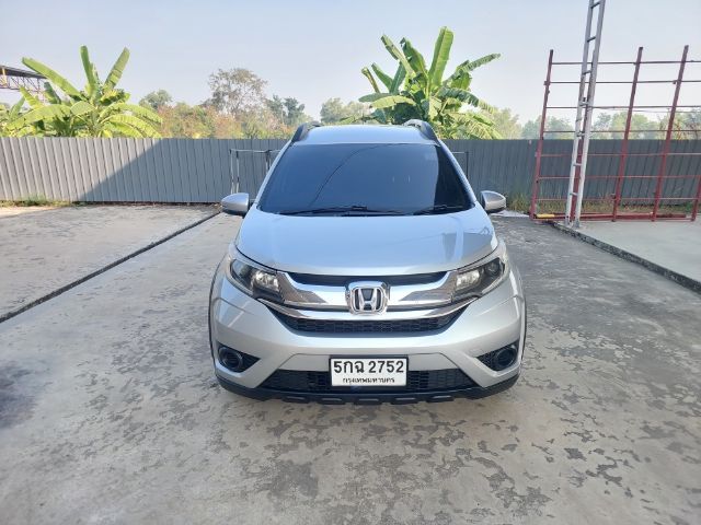 Honda BR-V 2016 1.5 V Van เบนซิน ไม่ติดแก๊ส เกียร์อัตโนมัติ บรอนซ์เงิน รูปที่ 3