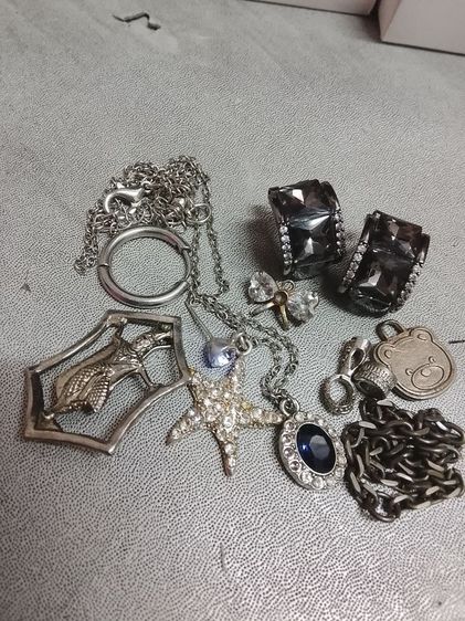 เครื่องประดับรวม