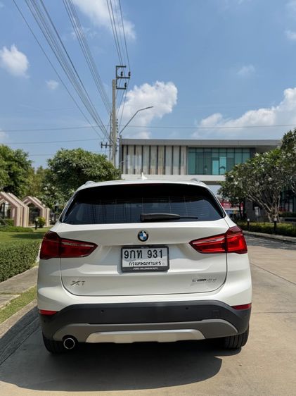 BMW X1 2019 2.0 sDrive18d xLine Utility-car ดีเซล ไม่ติดแก๊ส เกียร์อัตโนมัติ ขาว รูปที่ 4