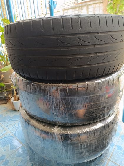 ยางรถยนต์ Kumho 225 45 R18 รูปที่ 2