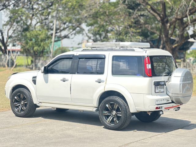 Ford Everest 2010 2.5 LTD TDCI Utility-car ดีเซล ไม่ติดแก๊ส เกียร์อัตโนมัติ ขาว รูปที่ 4