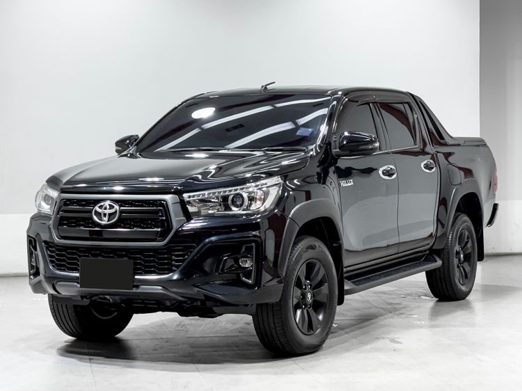 รถ Toyota Hilux Revo 2.4 Prerunner G Rocco สี ดำ