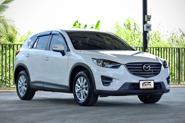 Mazda CX-5 2016 2.0 S Sedan เบนซิน ไม่ติดแก๊ส เกียร์อัตโนมัติ ขาว รูปที่ 4