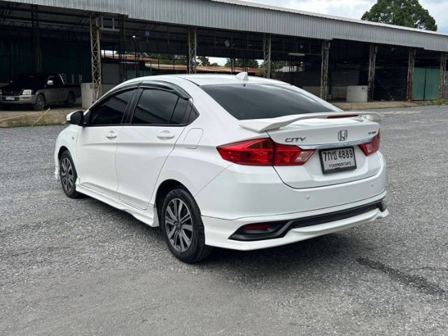 Honda City 2019 1.5 V Sedan เบนซิน เกียร์อัตโนมัติ ขาว รูปที่ 2